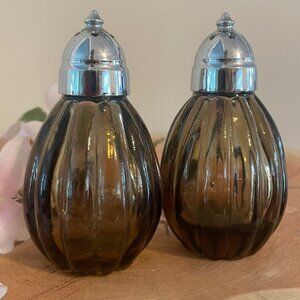 Imperial Glass Ribbed Vintage Salt and Pepper Shakers with Chrome Lids
